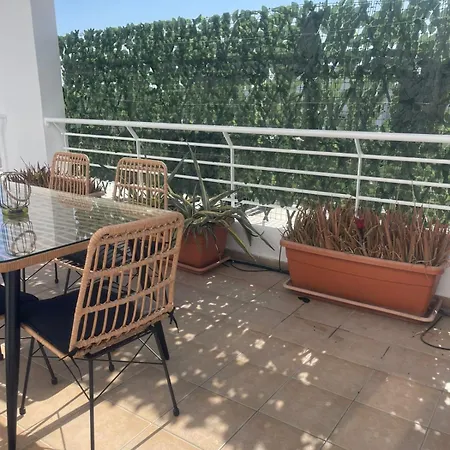 Lazuli Penthouse Center Ap 5 Lárnaca