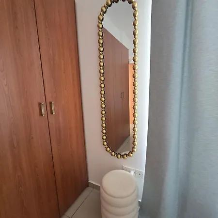 Lazuli Penthouse Center Ap 5 Lárnaca