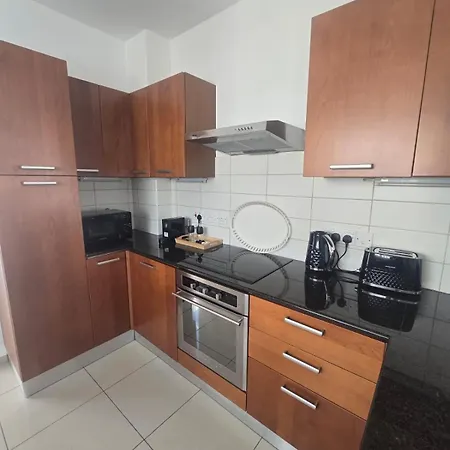 Lazuli Penthouse Center Ap 5 *